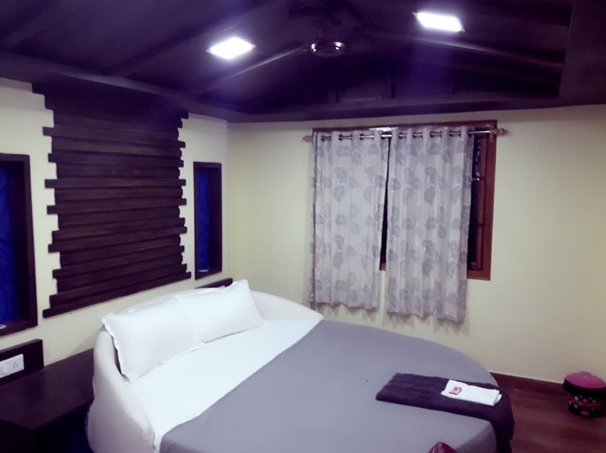 Hotel Anandhiram Heritage Karaikal Dış mekan fotoğraf