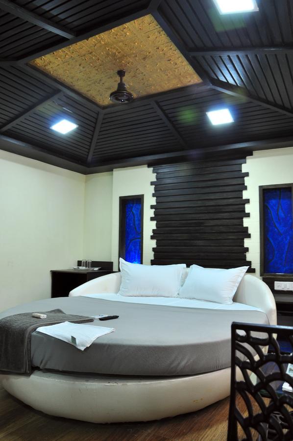 Hotel Anandhiram Heritage Karaikal Dış mekan fotoğraf